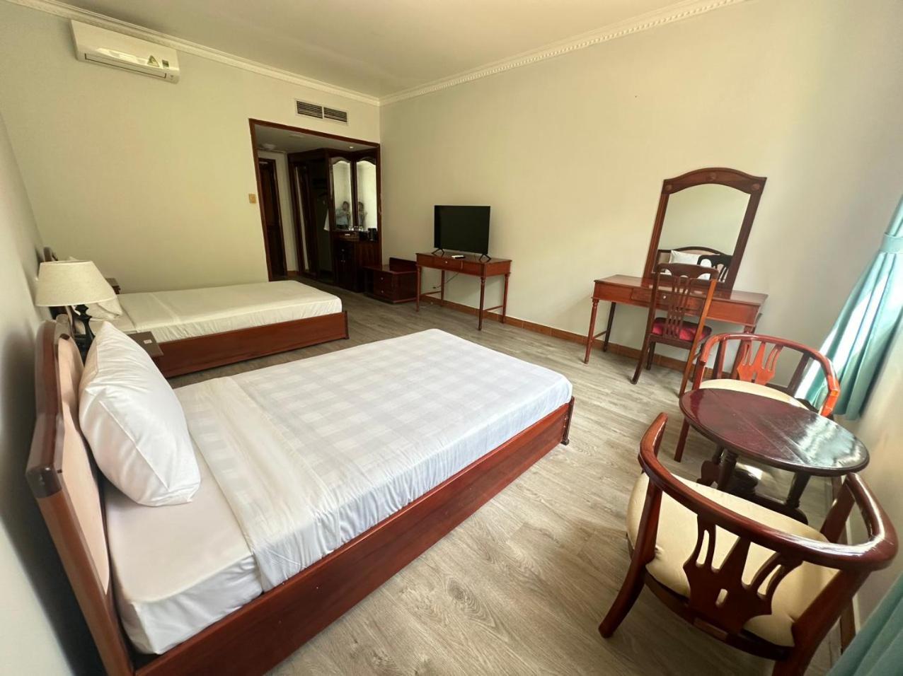 Ngoc Thu Hotel Soc Trang Екстериор снимка