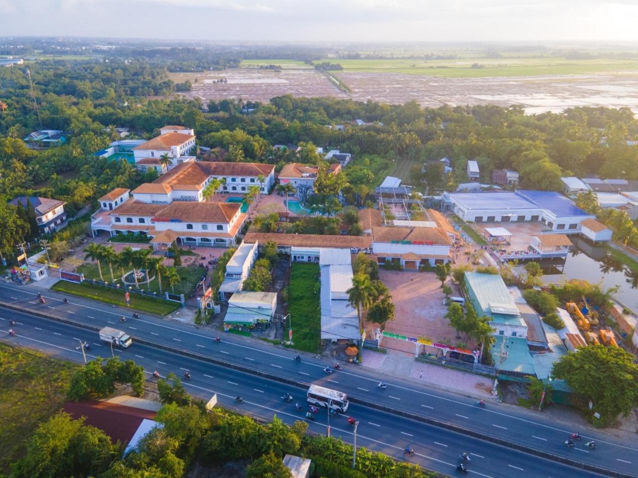 Ngoc Thu Hotel Soc Trang Екстериор снимка