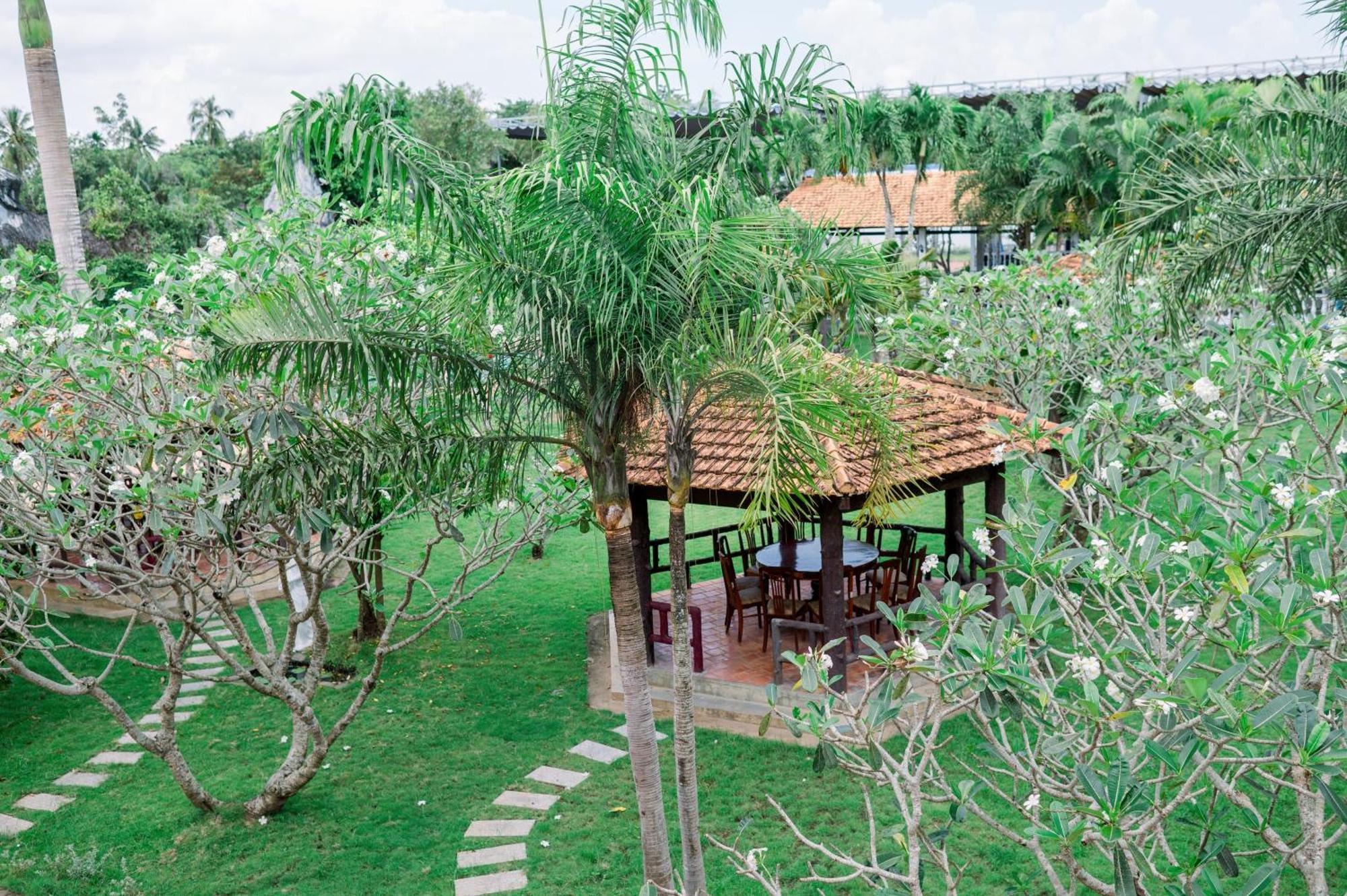 Ngoc Thu Hotel Soc Trang Екстериор снимка