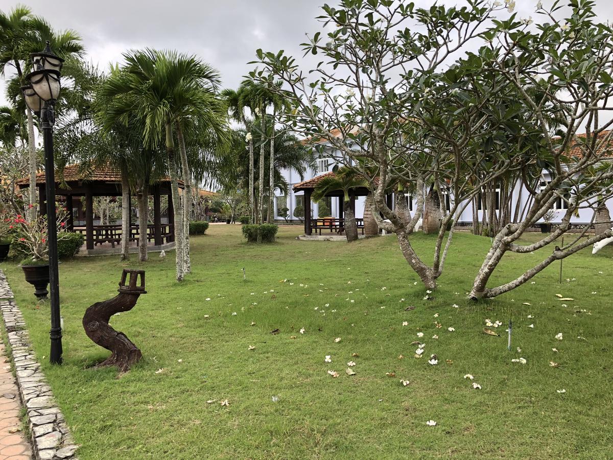 Ngoc Thu Hotel Soc Trang Екстериор снимка